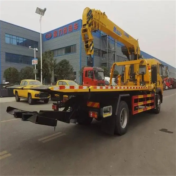 淮安洪泽附近小随车吊出租电话，轻松解决搬运烦恼